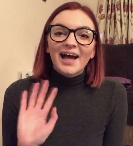 Chloe.png
